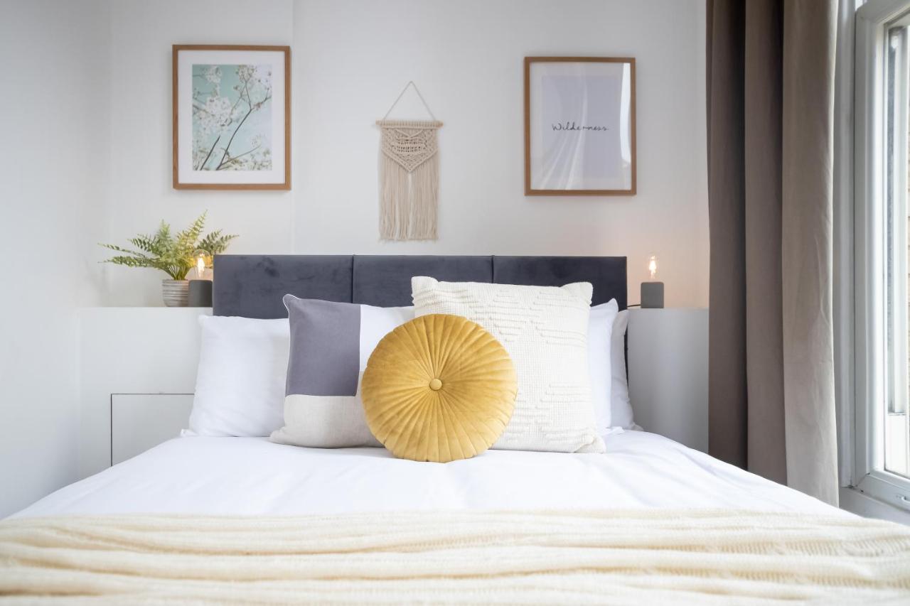 Perfect For Business & Corporate Stays - Three Bed With City View Shoreditch Londra Exterior foto