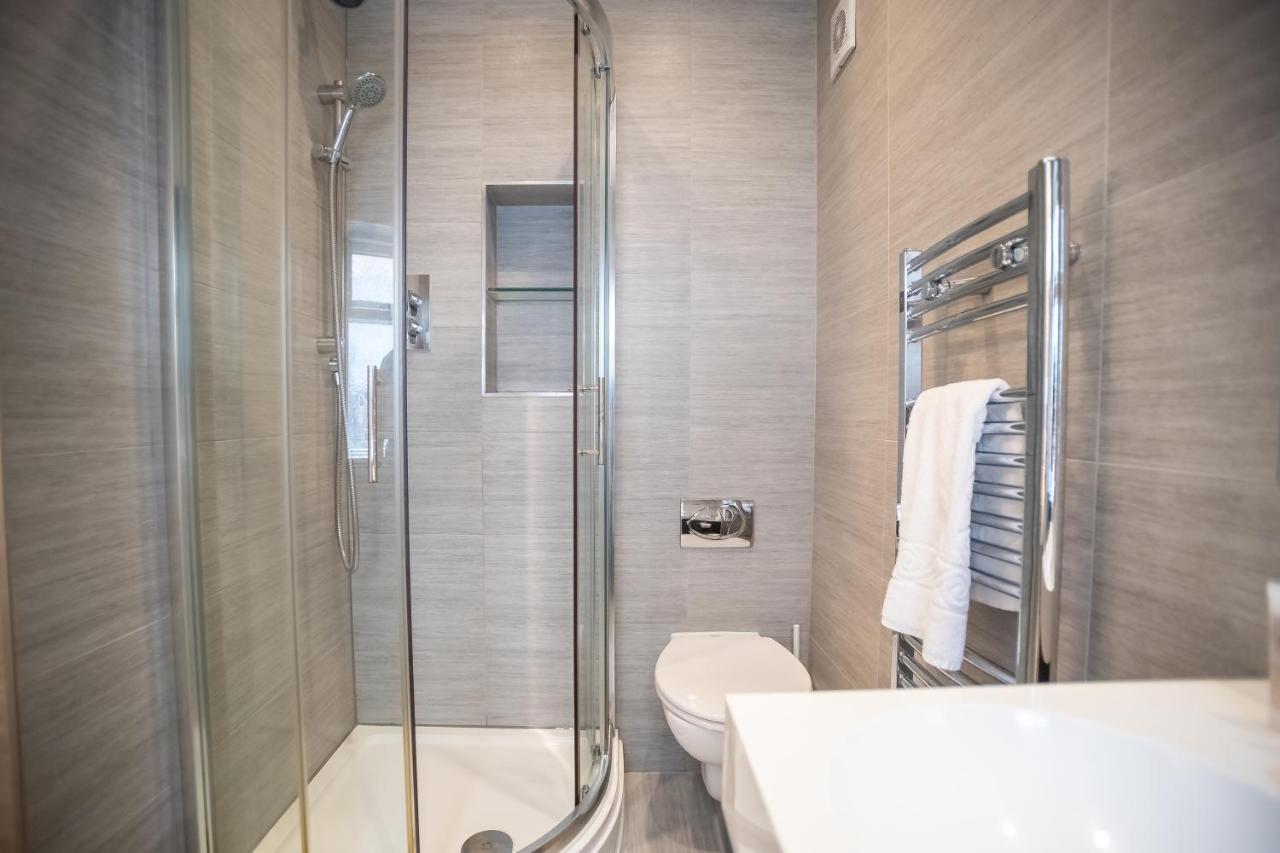 Perfect For Business & Corporate Stays - Three Bed With City View Shoreditch Londra Exterior foto